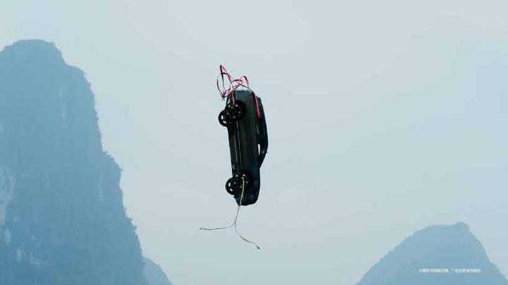 VOLVO 沃尔沃 — 航拍画面