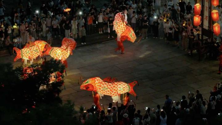 小米 · 生活总有新预期 — 画面 09